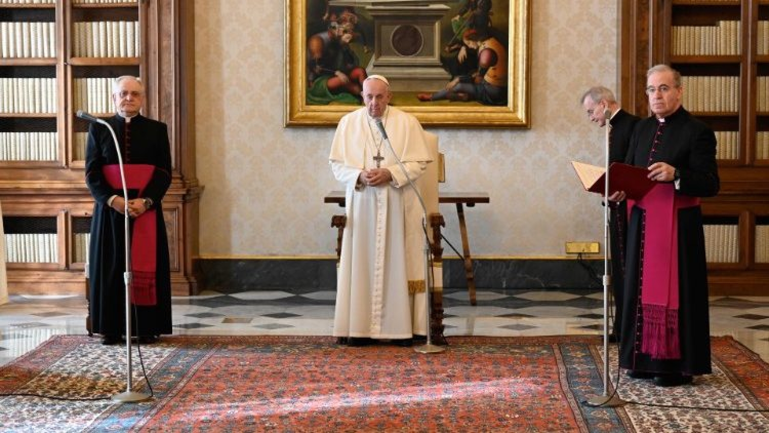 Popiežius: Jėzus mums suteikė malonę gyventi Švč. Trejybėje